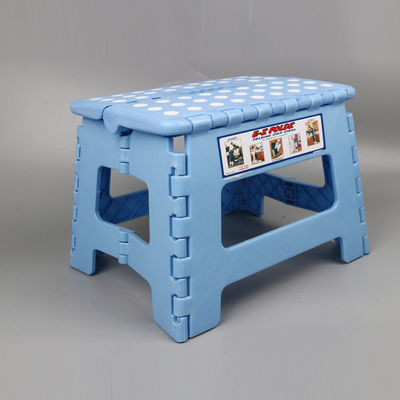 Taburete plegable plástico portátil multicolor plegable del paso para los niños y los adultos