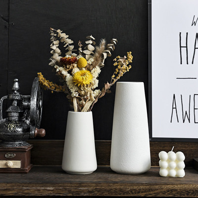 Florero de cerámica blanco del estilo del minimalismo para el escritorio de oficina de la sala de estar de la cocina del dormitorio