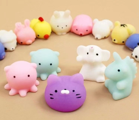 Juguetes de la persona agitada de 50PCS TPR Mini Animal Squishy Stress Toys Mochi para el alivio de tensión
