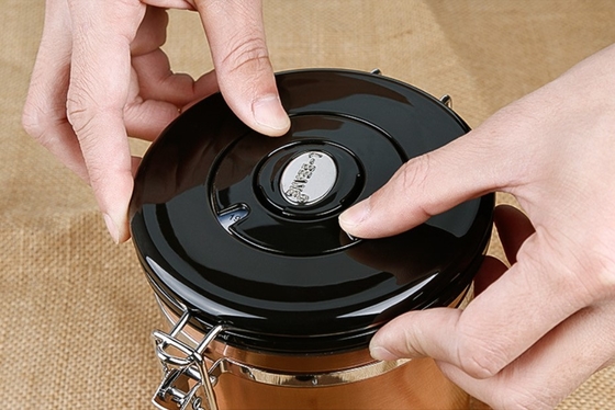 bote esencial de acero inoxidable de 500g Barista Tools Coffee Airtight con la válvula y la cuchara del CO2