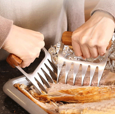 La trituradora de la carne del metal agarra bifurcaciones de acero inoxidables de la carne con la manija de madera para destrozar