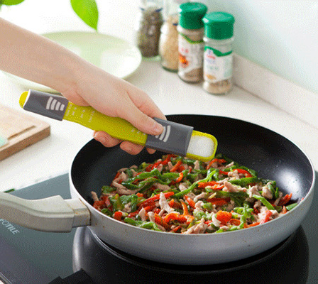 El dosificador ajustable cuchara la escala ajustable del extremo doble para cocinar
