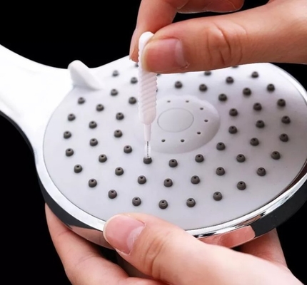 Manija plástica Mini Cleaning Brush del teléfono del agujero del mercado de la cabezal de ducha de los electrodomésticos