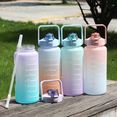 Botella de agua de motivación de encargo al aire libre portátil del galón de las tazas de consumición 2000ML