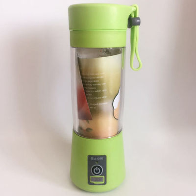 El mezclador eléctrico del USB Mini Portable Fruit Juice Blender abulta multifuncional
