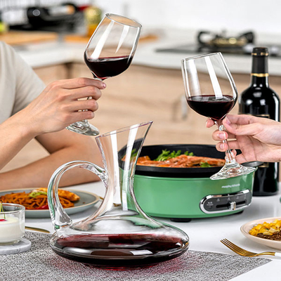 Cristalería de consumición transparente de la taza del vidrio de vino tinto de la cocina del ODM en bulto