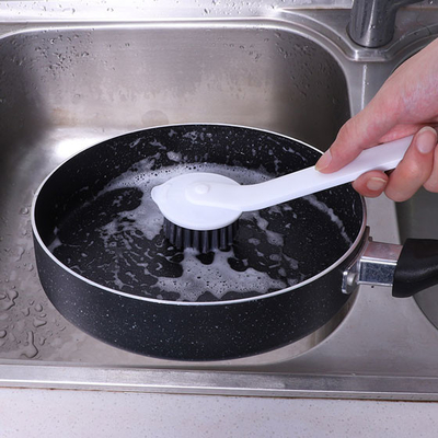 La cocina a granel plástica del ANIMAL DOMÉSTICO suministra el cepillo largo del lavado del plato de la manija para la limpieza