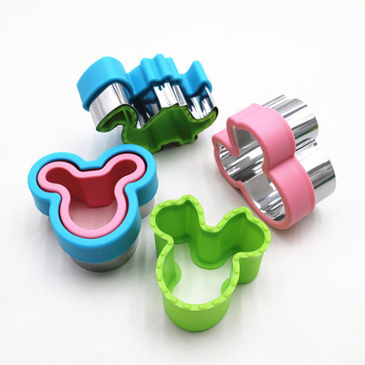 flor de acero inoxidable Dinos Circle Mickey Mold de los electrodomésticos del cortador del bocadillo 4pcs