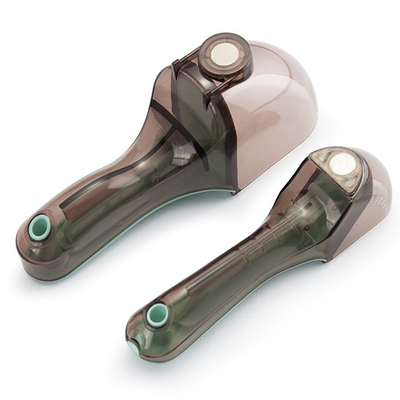 Tazas y cucharas ajustables de medición plásticas que miden la cucharilla de la cuchara de sopa