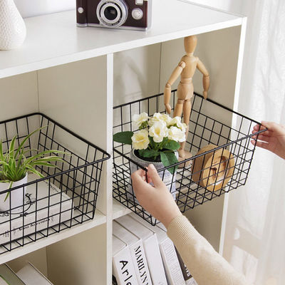 Organización de la despensa de las cestas de alambre de metal de las cestas del almacenamiento de alambre con las manijas