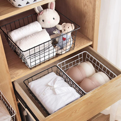 Organización de la despensa de las cestas de alambre de metal de las cestas del almacenamiento de alambre con las manijas