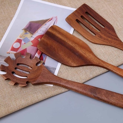 No pegue las cucharas de madera de los utensilios de bambú de la cocina a granel para cocinar 5 pedazos