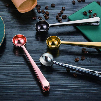 Cucharada de acero inoxidable del café 304 multicolores con la manija larga