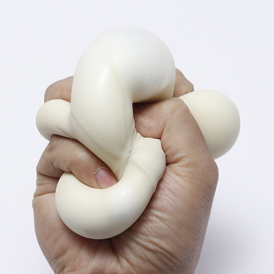 Bollo relleno cocido al vapor que exprime el juguete de la persona agitada de la bola de la tensión de la bola de masa hervida